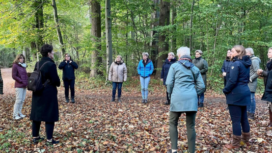 Eveline Vermeeren in training Wandelcoaching rouw en verlies Eveline Vermeeren in training Wandelcoaching rouw en verlies