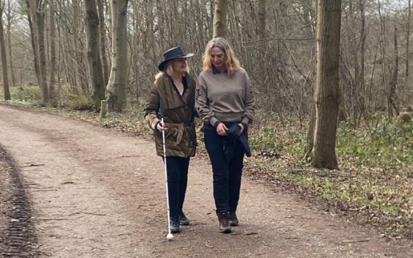 Wandelcoaching voor slechtzienden, visueel beperkt, blinden